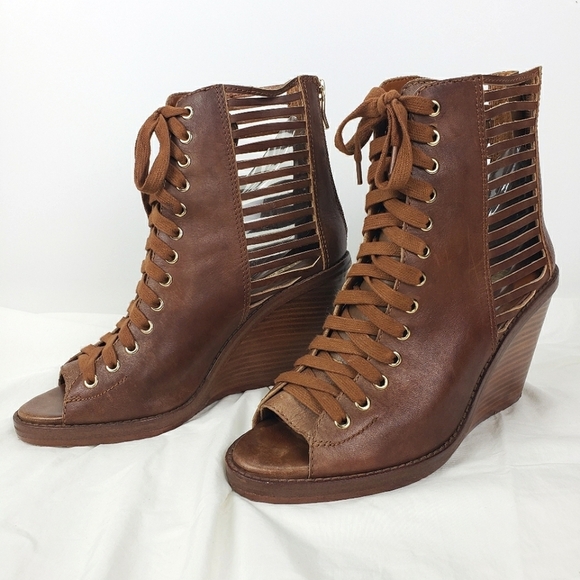 BCBGeneration Toffee Malbon Peep-toe Lace Up Wedge Boots/Booties Size 8.5 - Picture 7 of 11